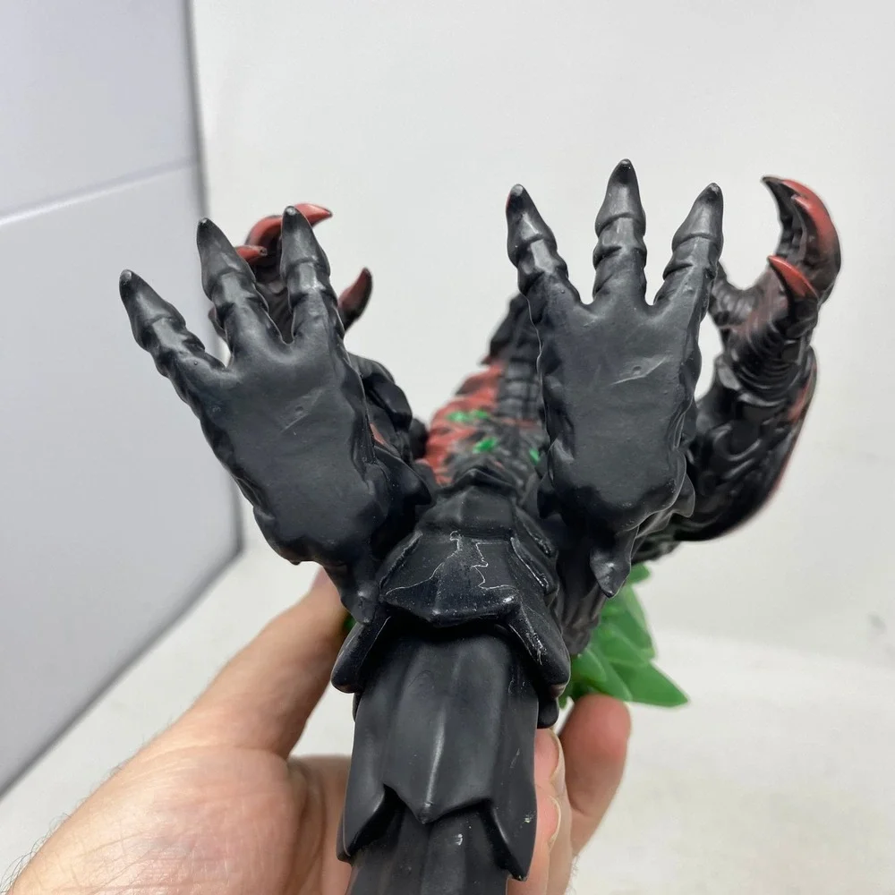 Bandai 2015 Ultra Monster DX 8